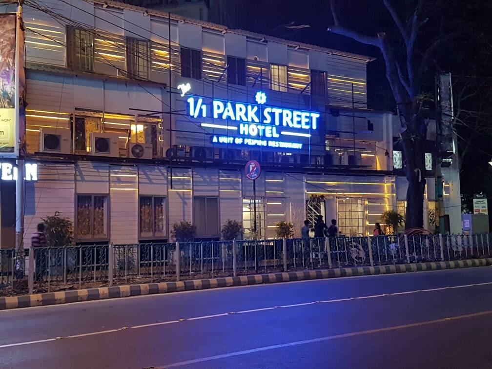 1/1 Park Street Hotel Kolkata Bagian luar foto
